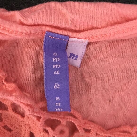 LF Coral Tank - Size M - Like New - Emma and Sam - Pink / Coral Tank - Picture 3 of 3